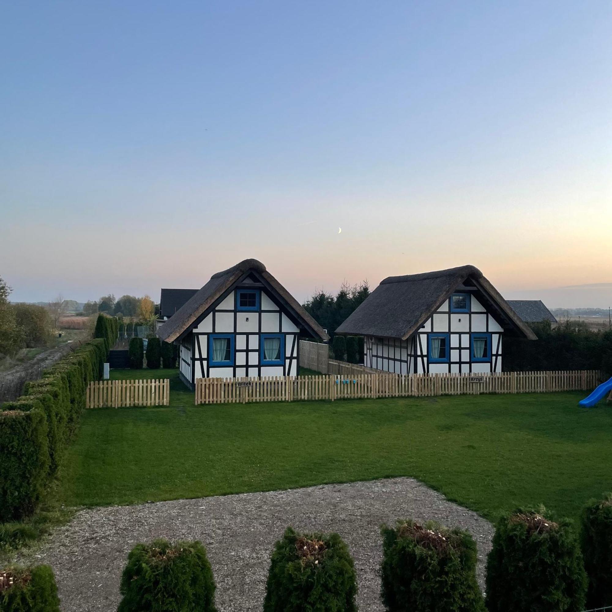 Osada Rybacka Villa Podamirowo Exterior photo